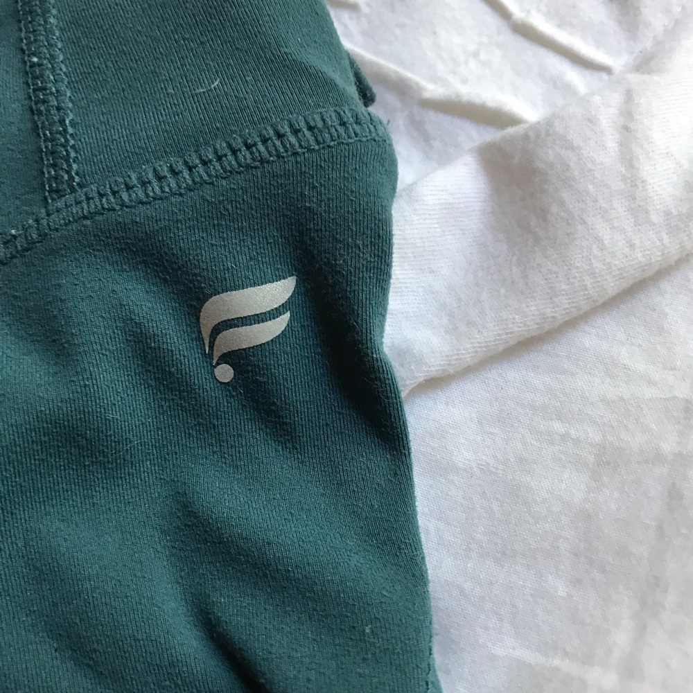 green fabletics leggings
